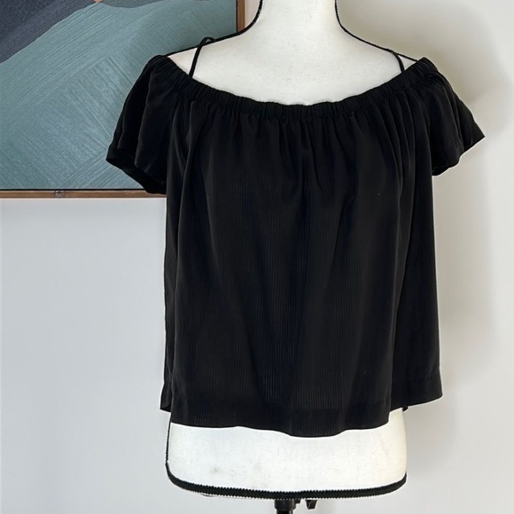 Bella Dahl off the shoulder, flowing crop top, size medium